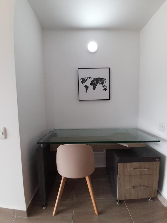 Aparta Estudios Zona 10 亚美尼亚 外观 照片